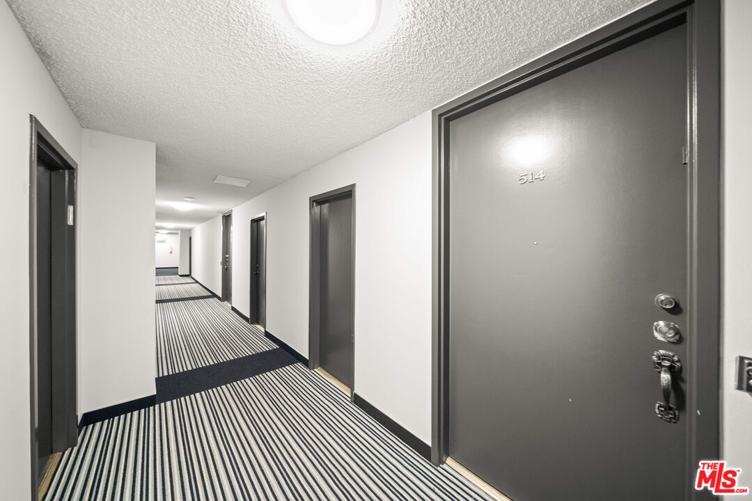 100 S Doheny Dr Unit: 514