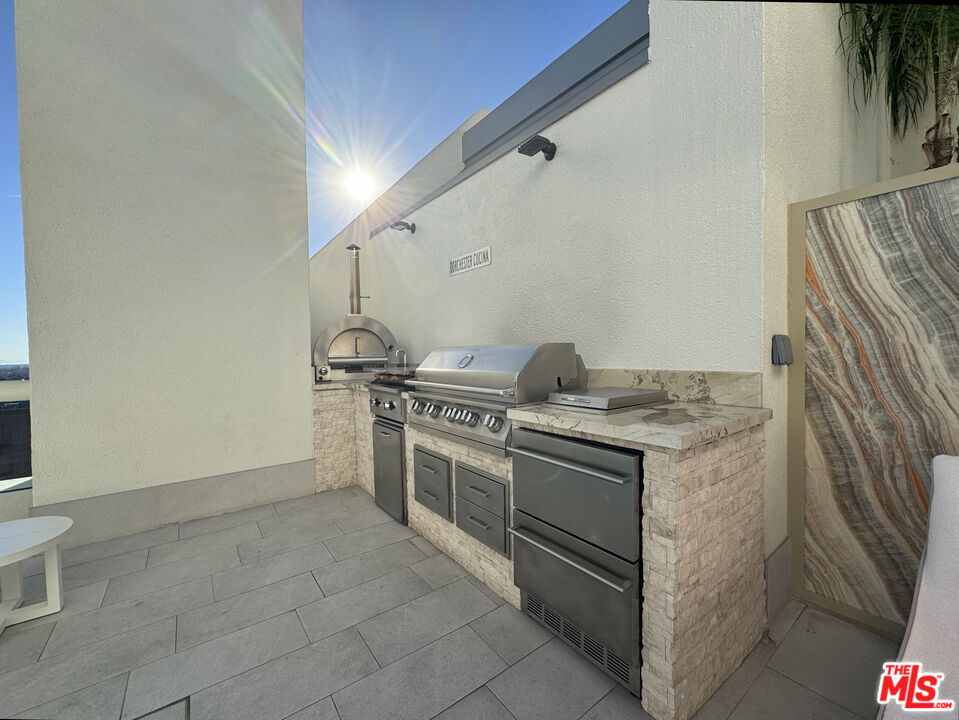 10520 Wilshire Blvd Unit: 701