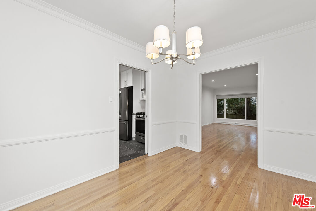 1208 N Crescent Heights Blvd Unit: 4