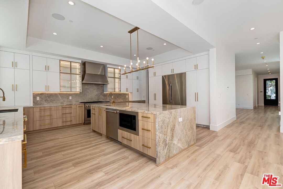 9224 Monte Mar Dr