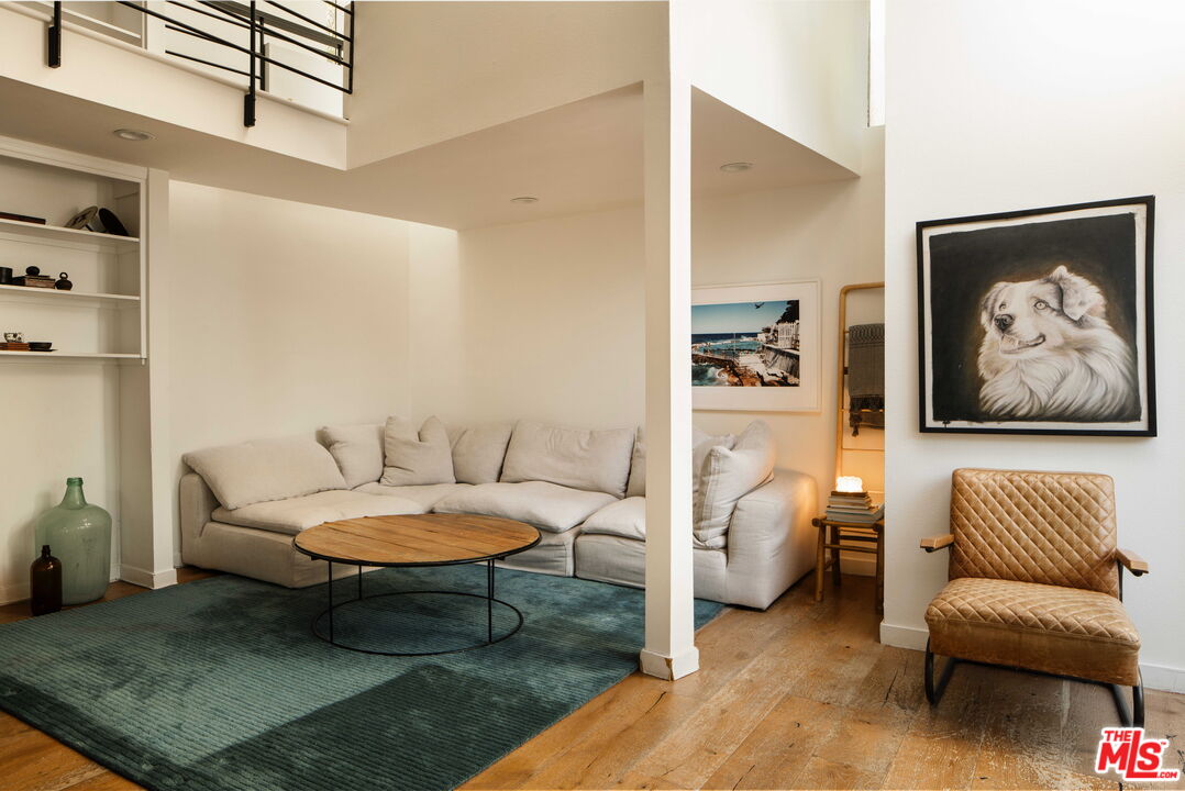 2630 Laurel Pass