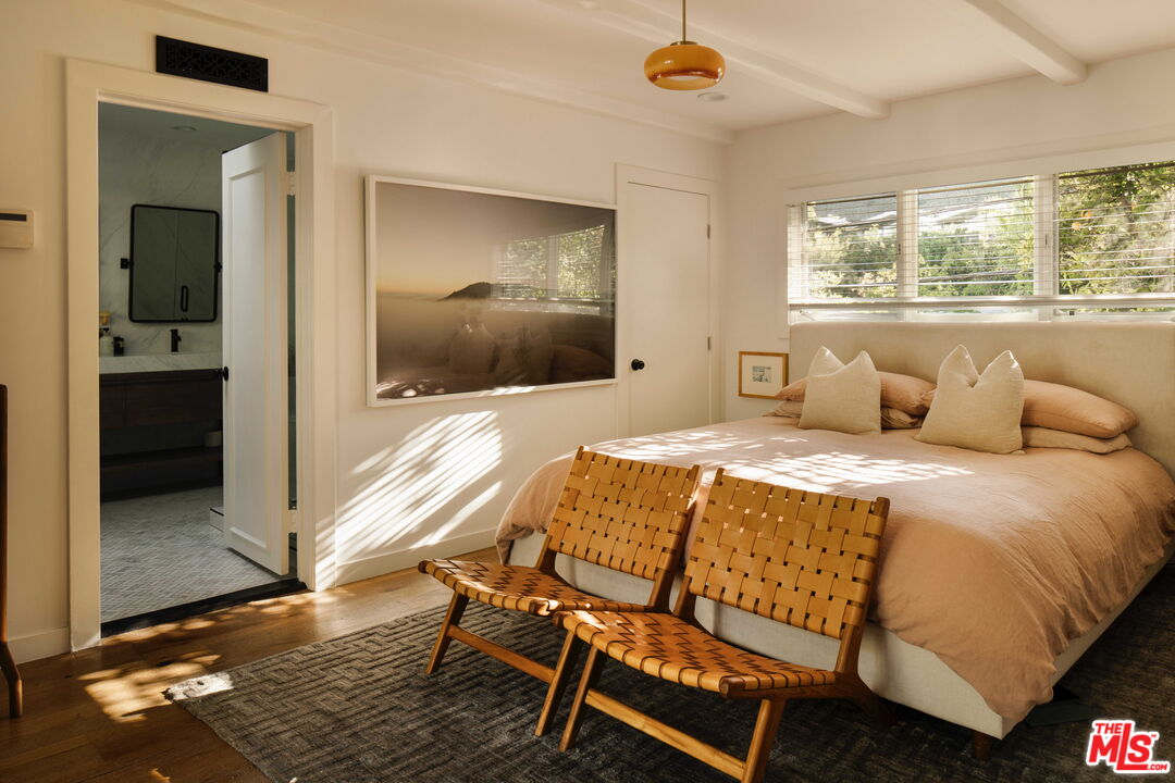 2630 Laurel Pass
