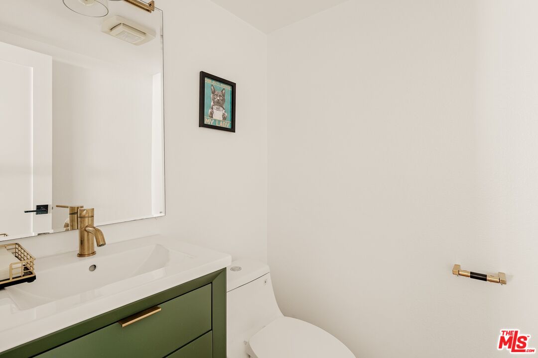 4600 Glencoe Ave Unit: 2