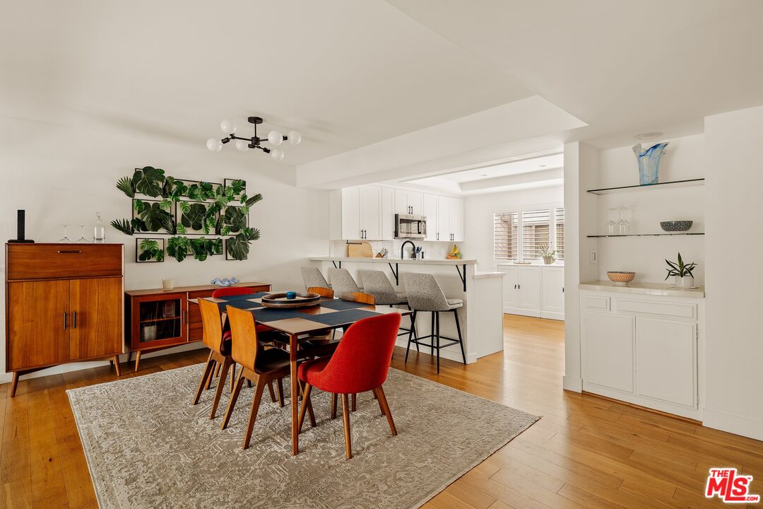 4600 Glencoe Ave Unit: 2
