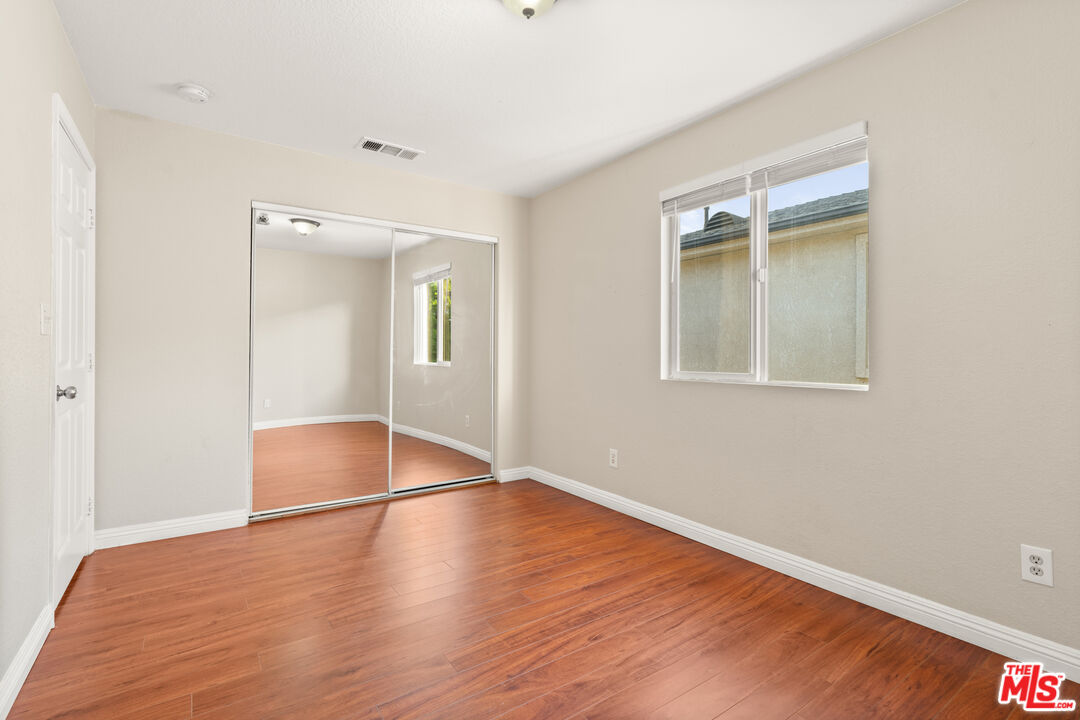 9155 Cedros Ave Unit: 1