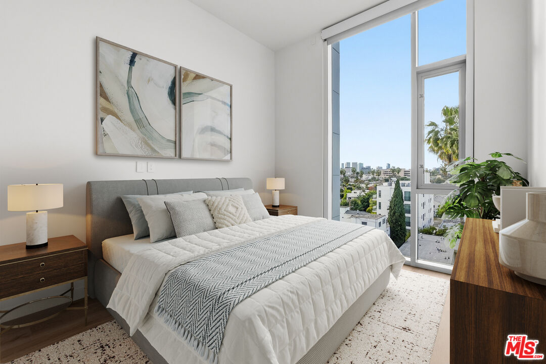8500 Burton Way Unit: 519