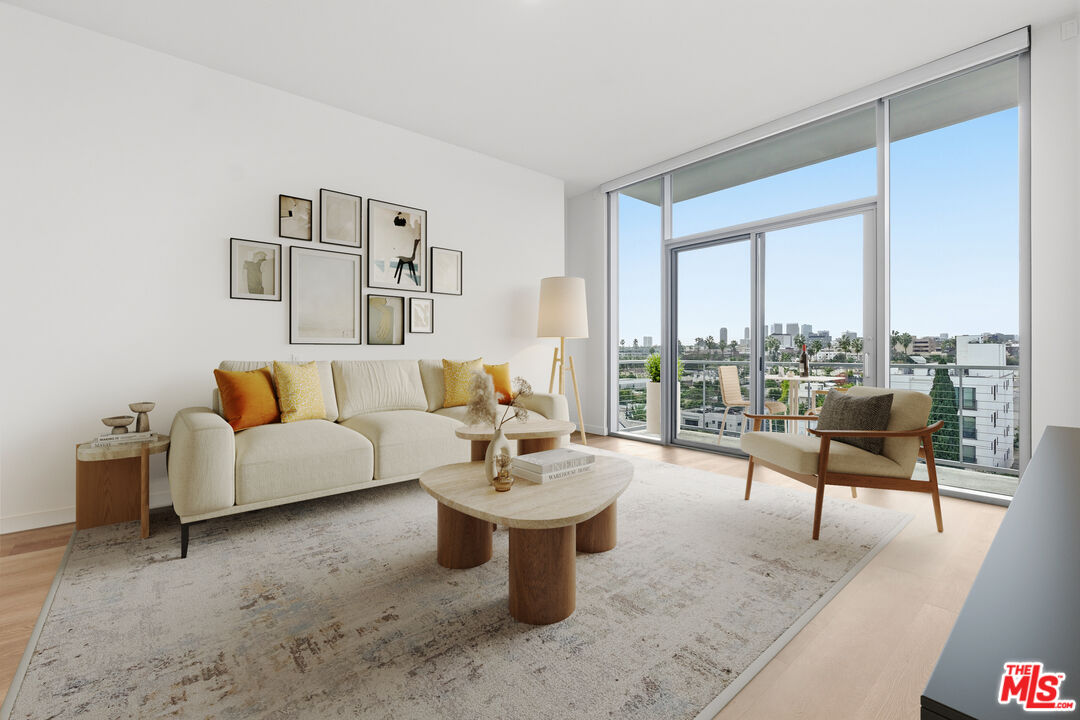 8500 Burton Way Unit: 519