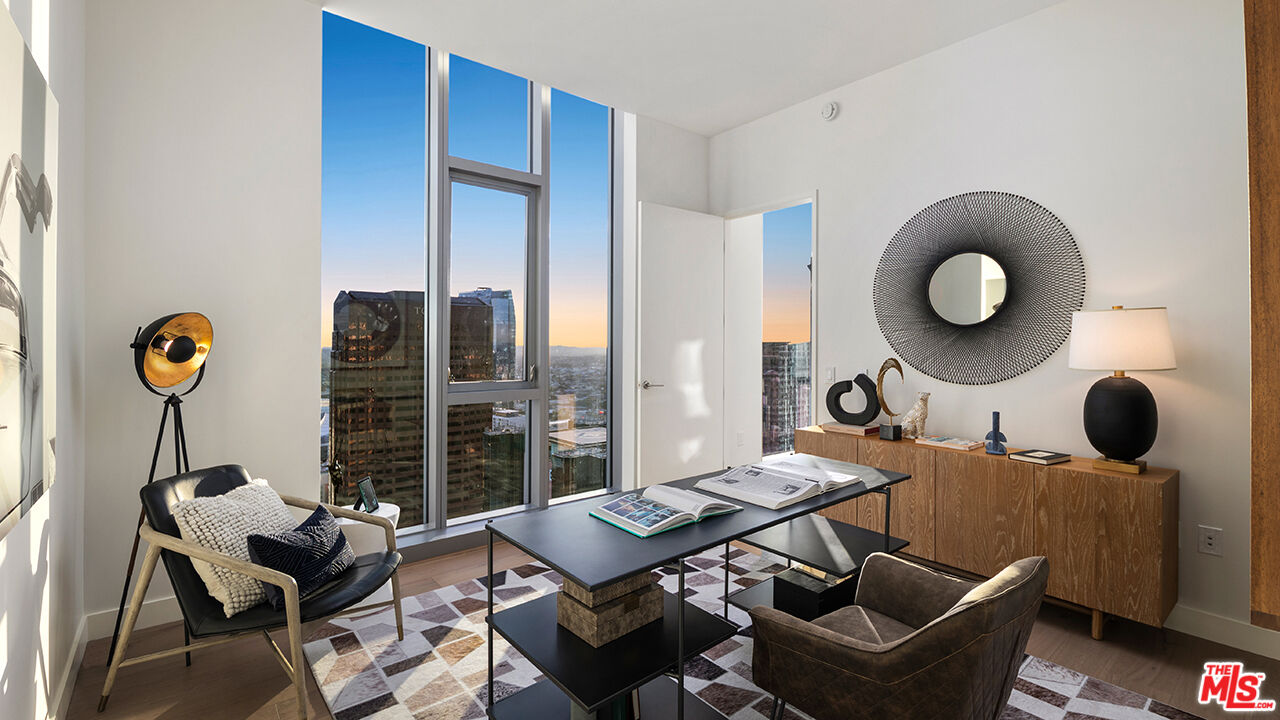 744 S Figueroa St Unit: 3901