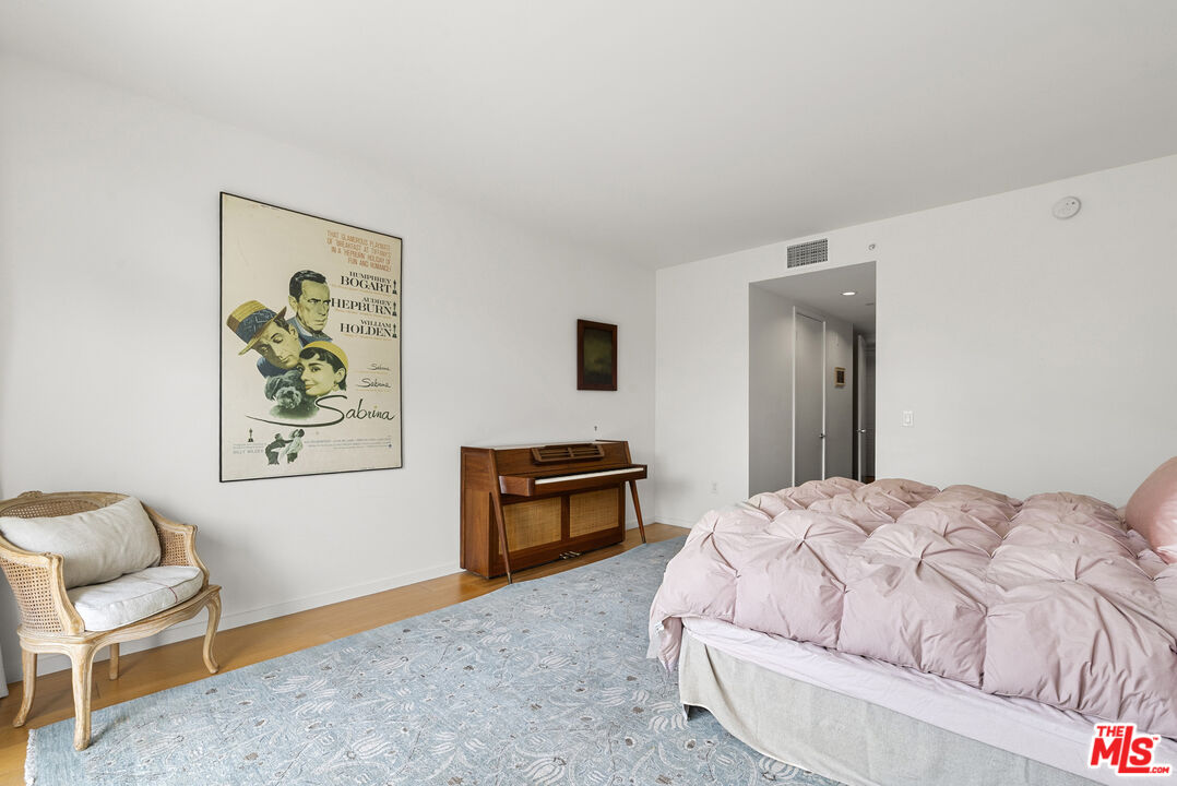 1705 Ocean Ave Unit: 311