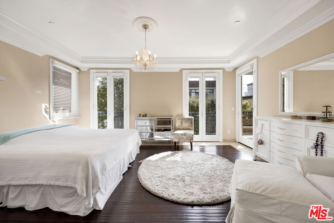 11952 Montana Ave Unit: 303