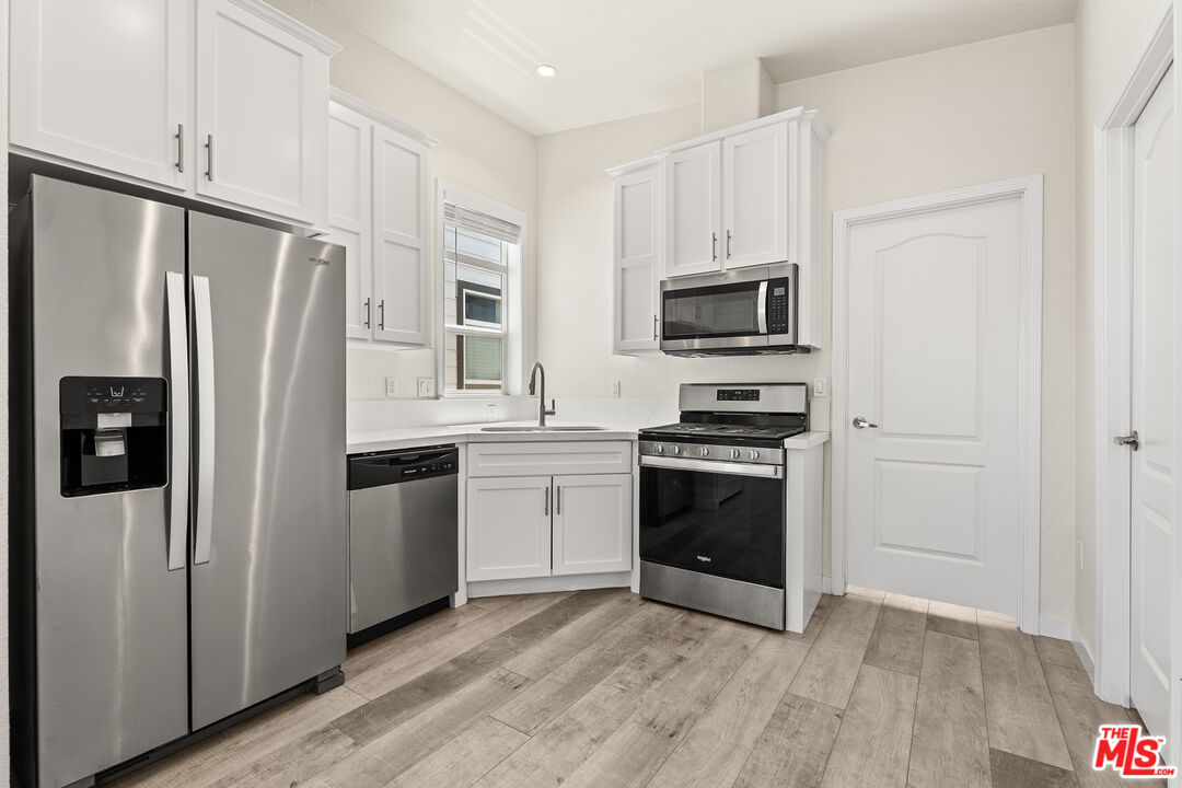 8250 Lankershim Blvd Unit: 137