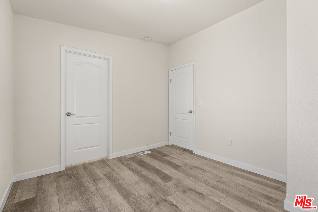8250 Lankershim Blvd Unit: 137