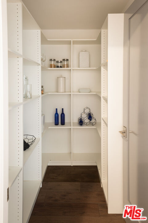 11979 Walnut Ln Unit: 1
