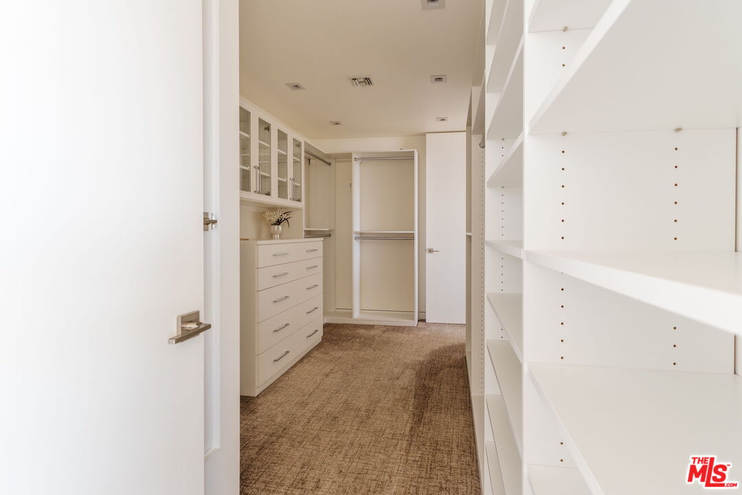3642 Beverly Ridge Dr