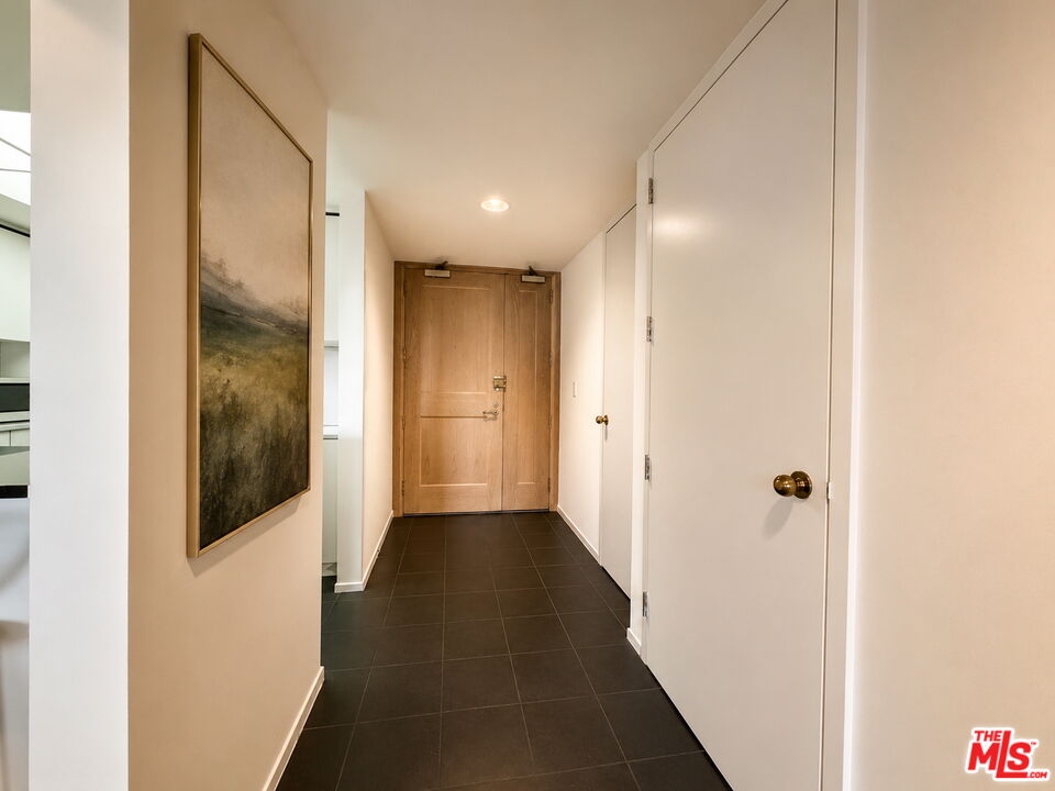 10520 Wilshire Blvd Unit: 701
