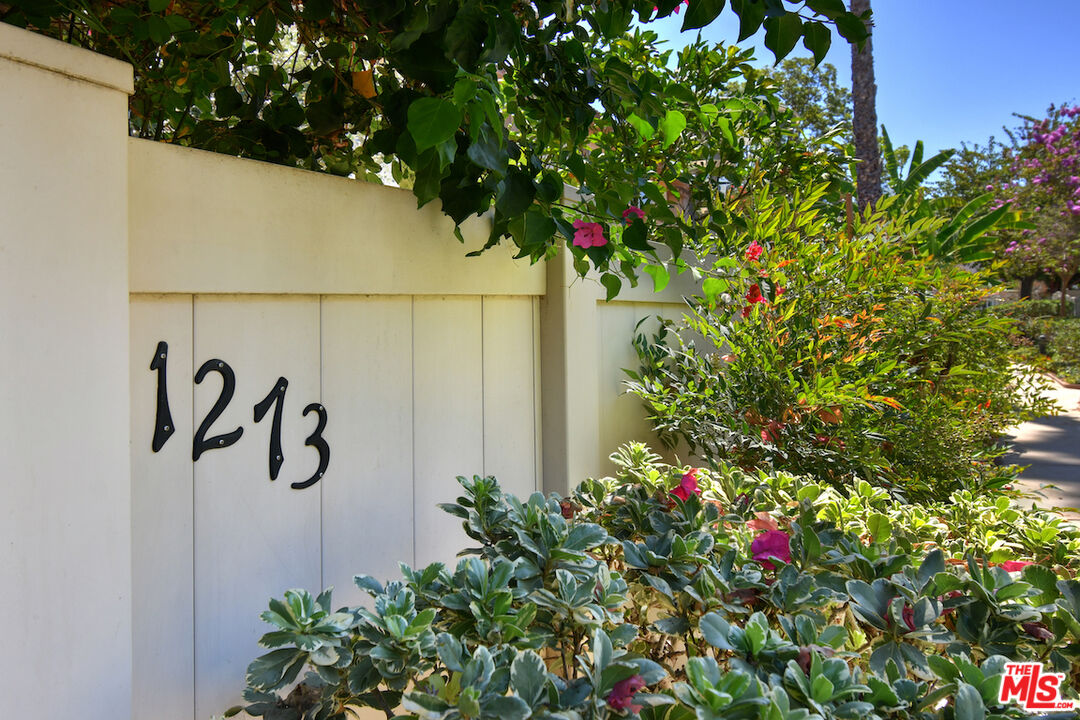 1273 Alessandro Dr