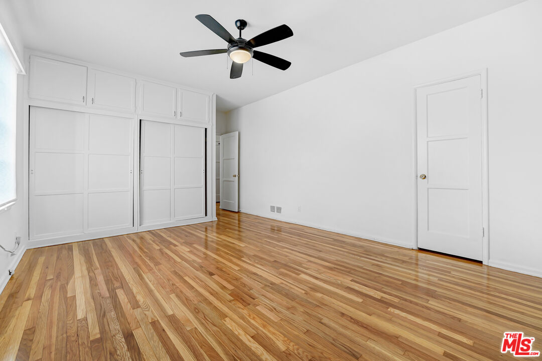 1235 N Crescent Heights Blvd Unit: 3