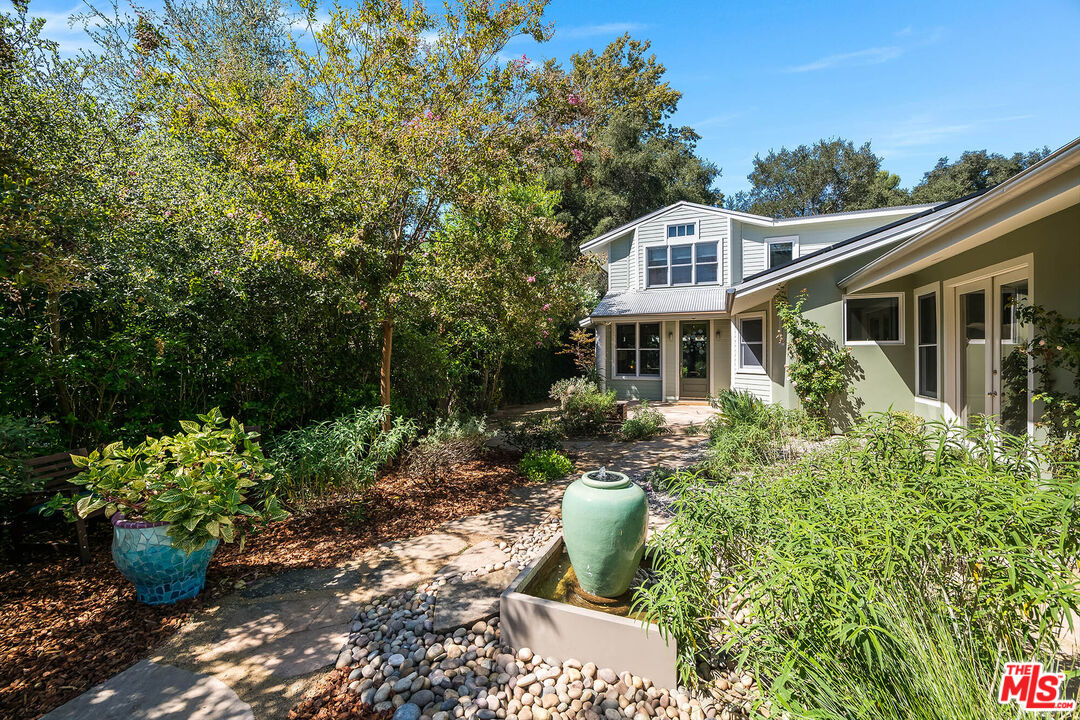 1446 Bonnell Dr