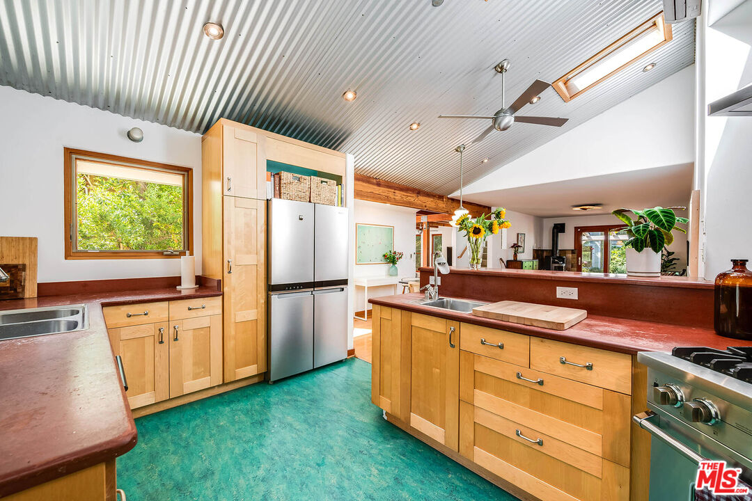1446 Bonnell Dr