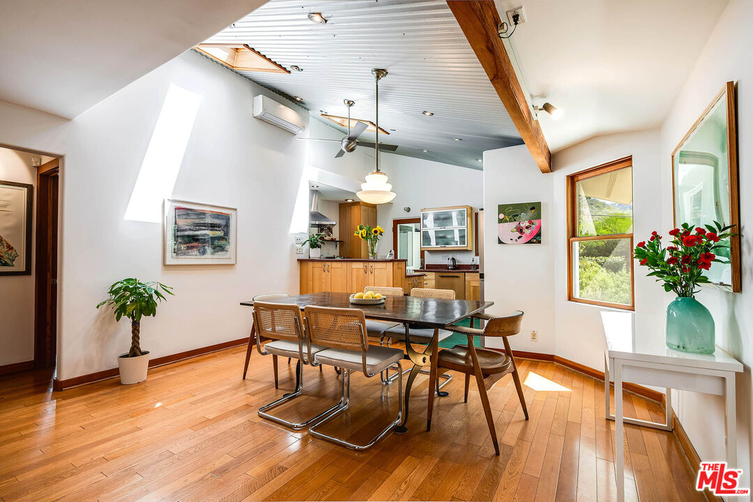 1446 Bonnell Dr
