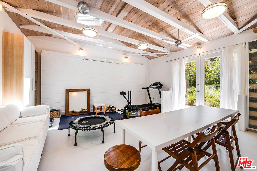 1446 Bonnell Dr