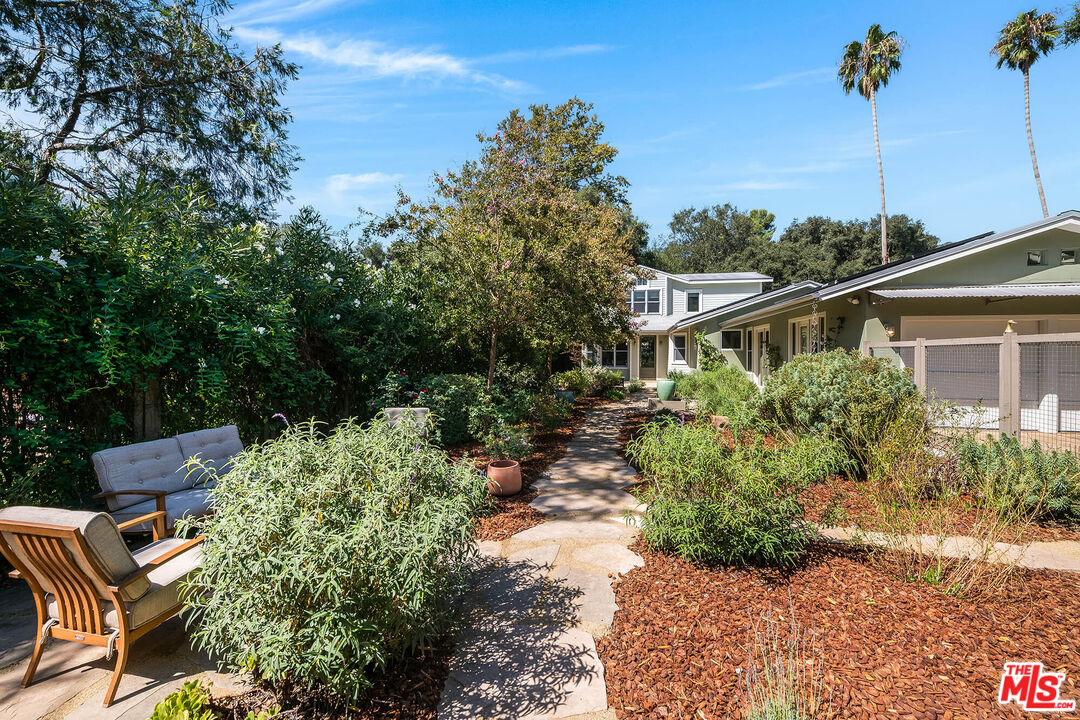 1446 Bonnell Dr