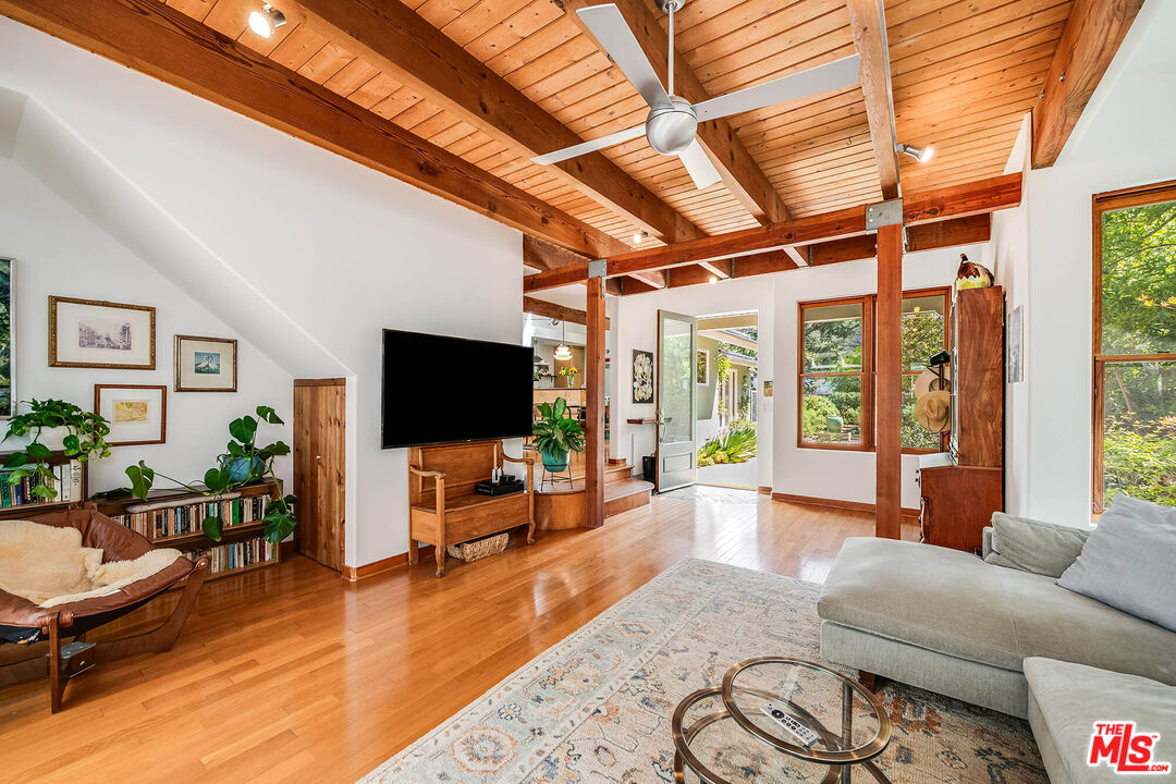 1446 Bonnell Dr