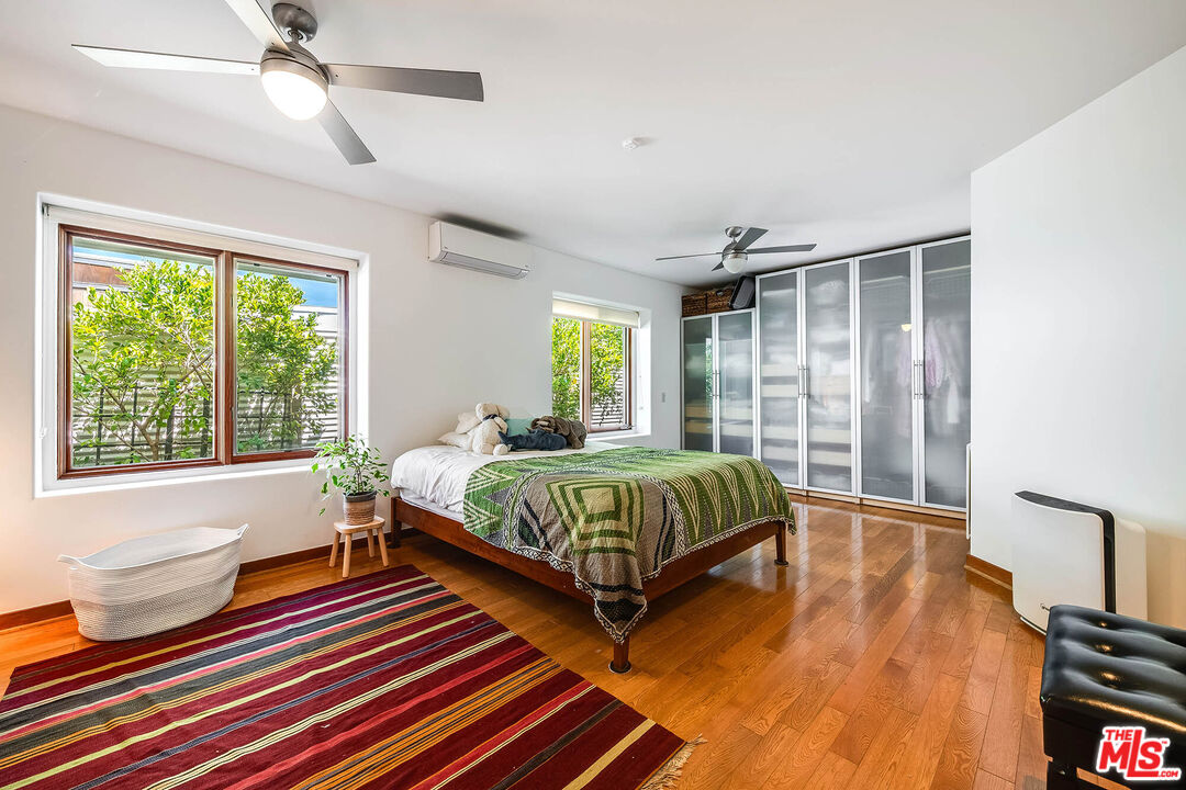 1446 Bonnell Dr