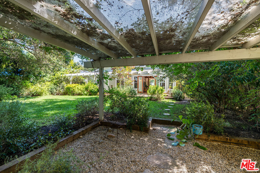 1446 Bonnell Dr