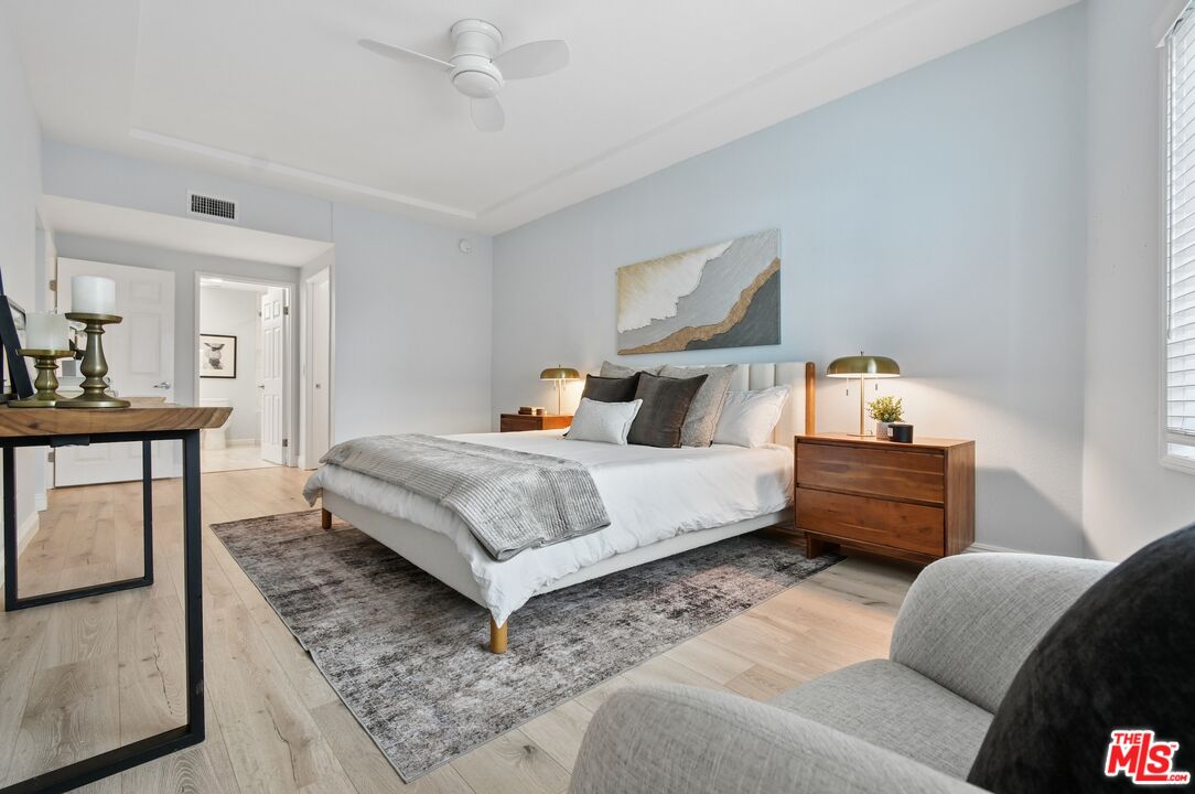 4301 Fulton Ave Unit: 106