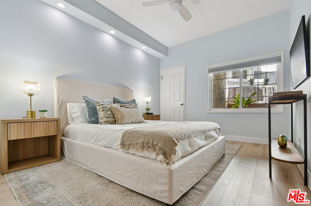 4301 Fulton Ave Unit: 106