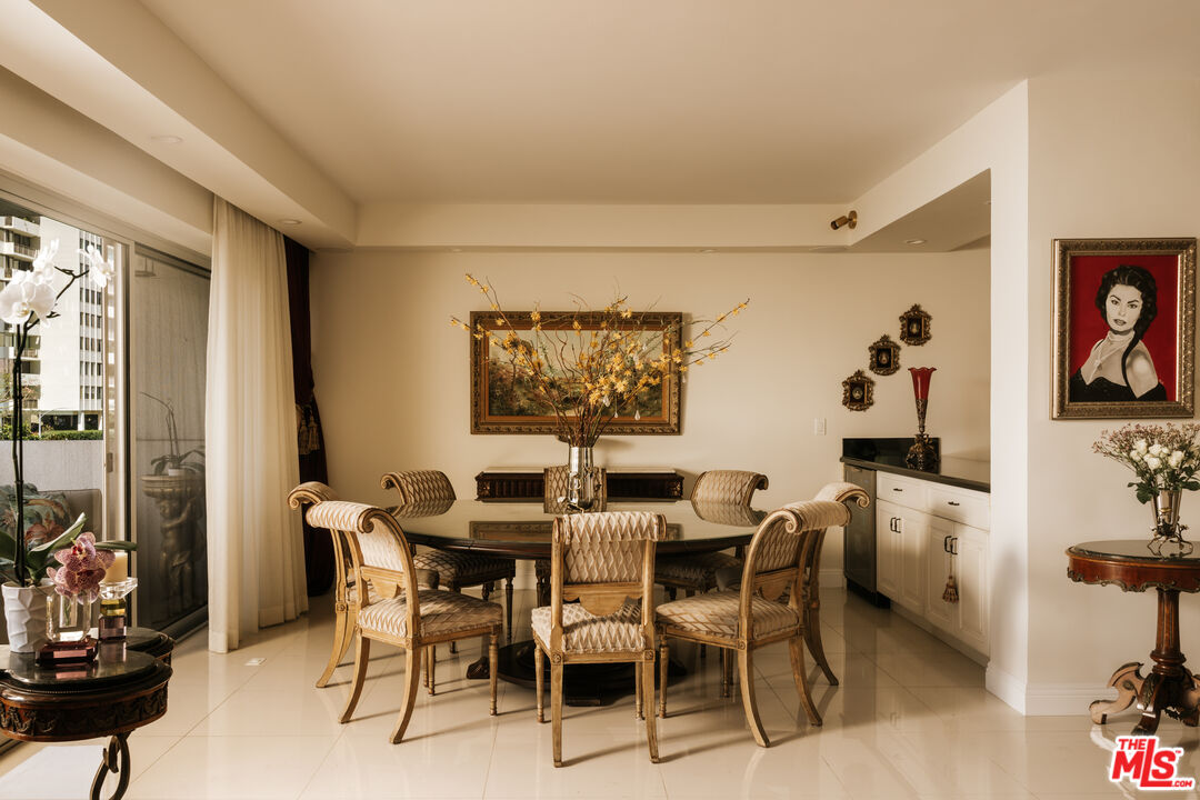10450 Wilshire Blvd Unit: 4J