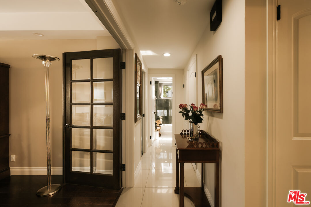 10450 Wilshire Blvd Unit: 4J