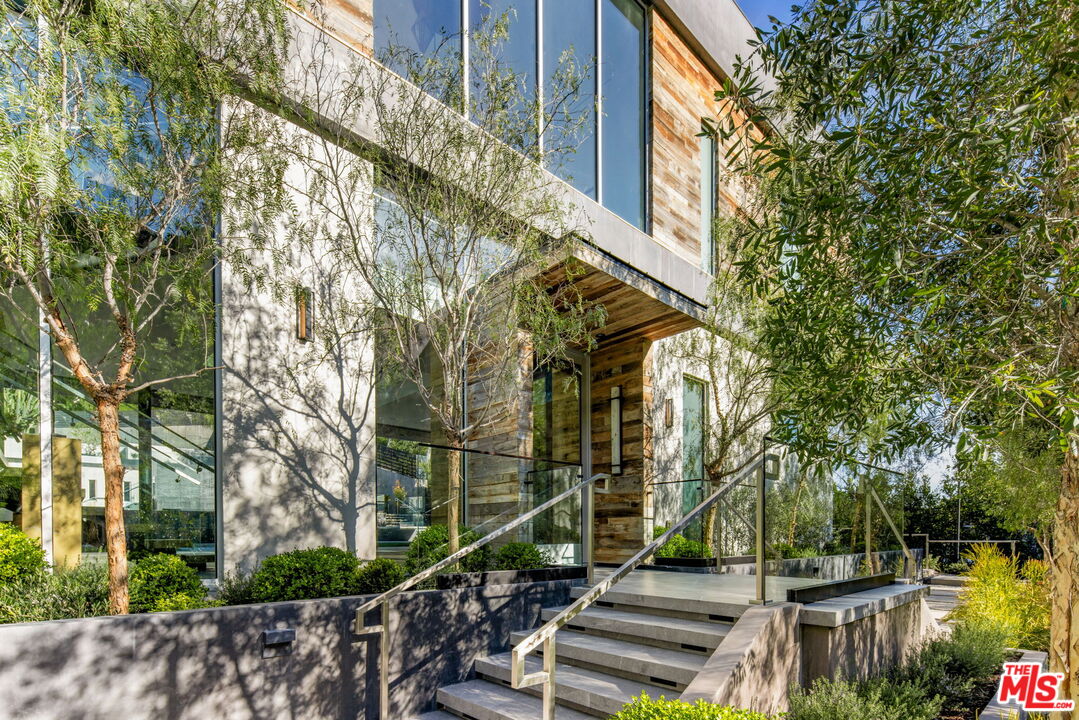 1116 Chantilly Rd