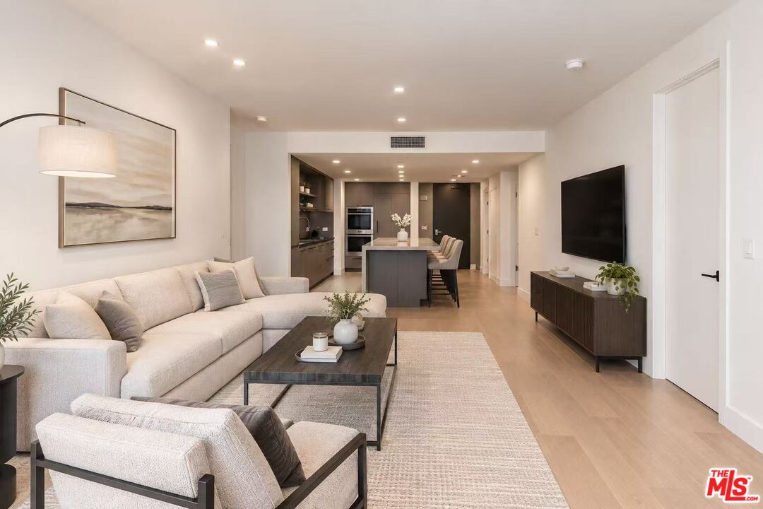10777 Wilshire Blvd Unit: 603