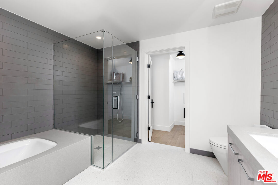 10777 Wilshire Blvd Unit: 603