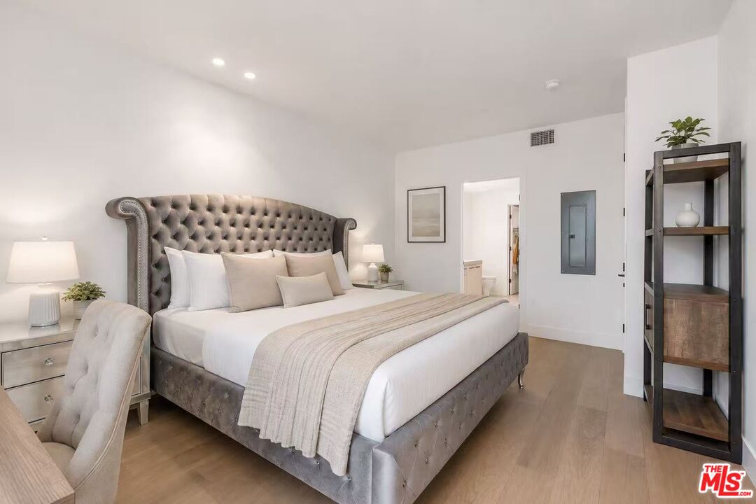 10777 Wilshire Blvd Unit: 603