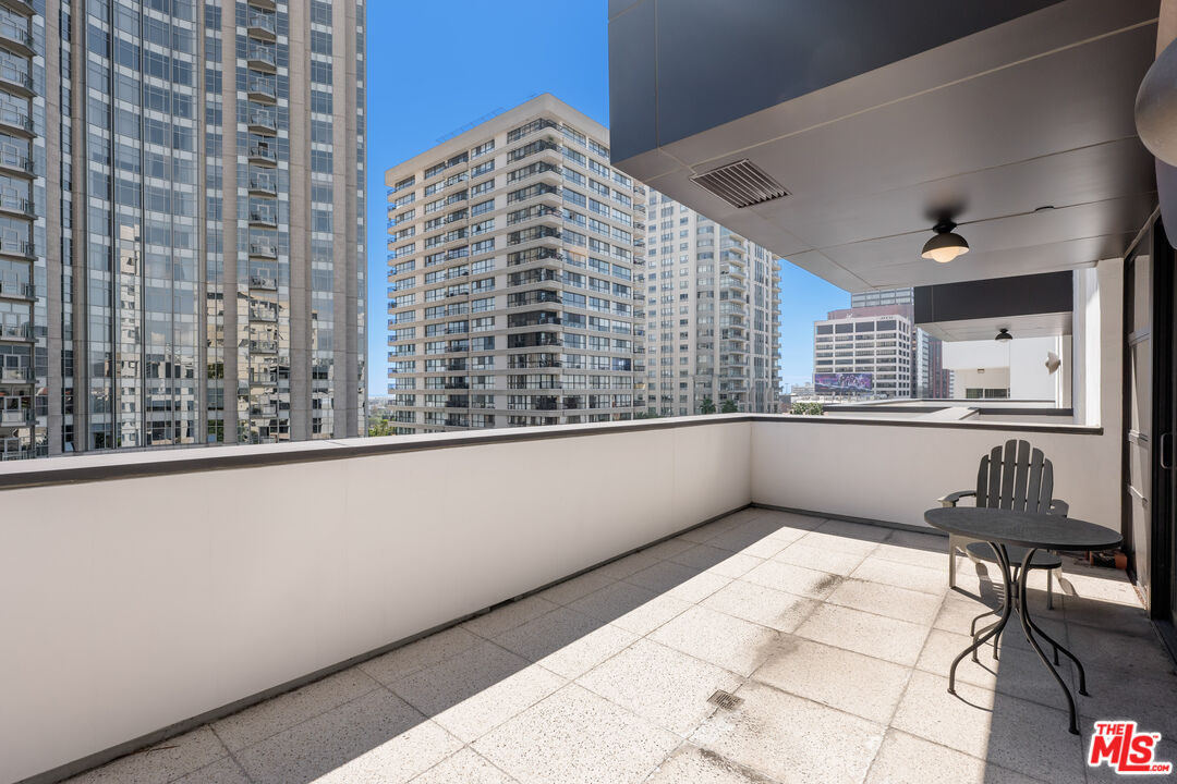 10777 Wilshire Blvd Unit: 603
