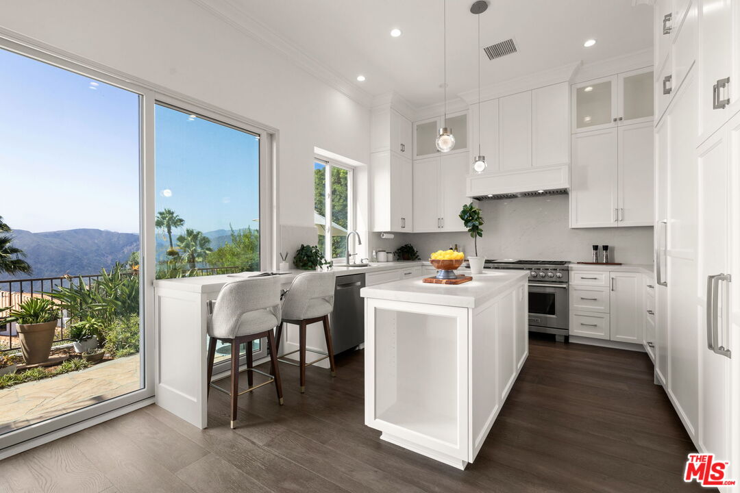 1476 Paseo De Oro