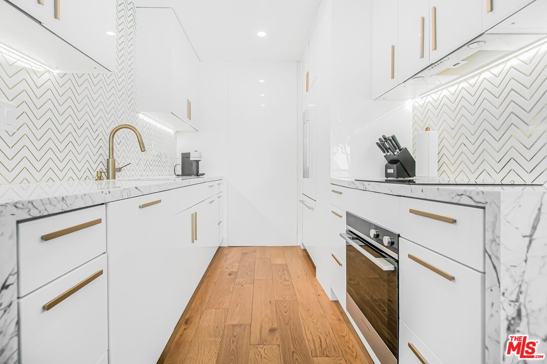 10751 Wilshire Blvd Unit: 801