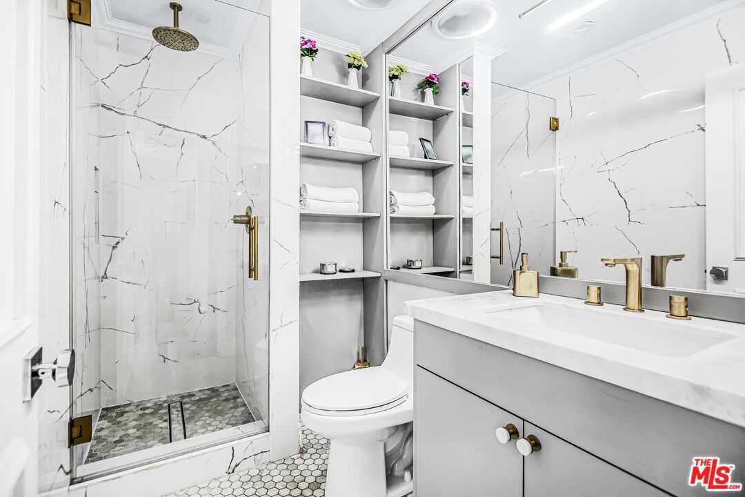 10751 Wilshire Blvd Unit: 801