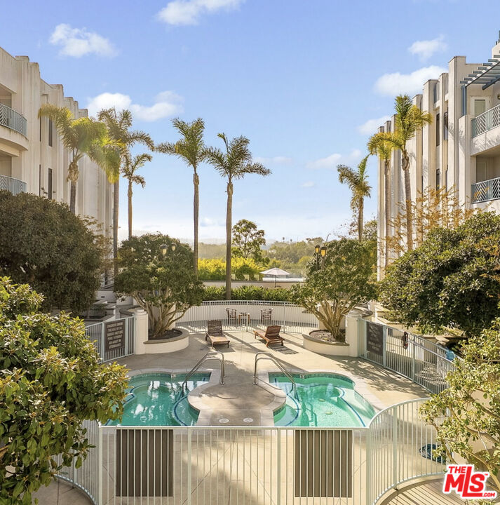 5625 Crescent Park Unit: 132