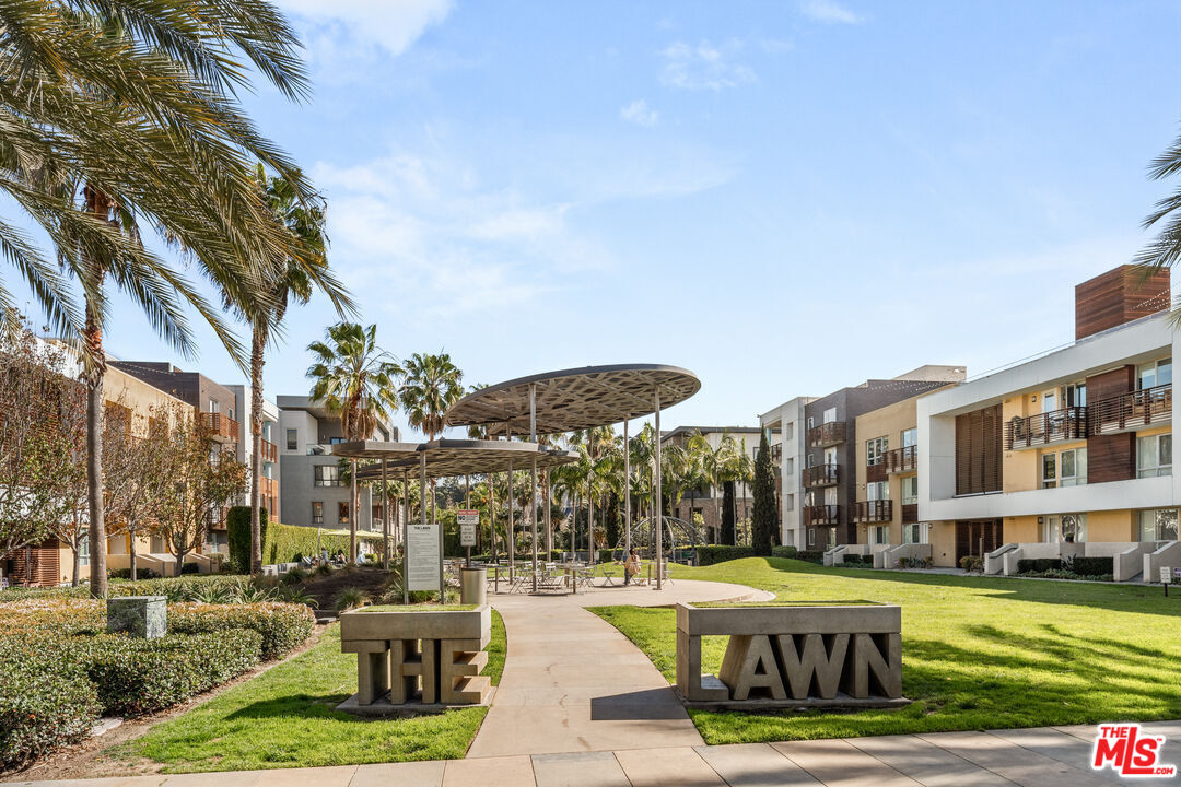 5625 Crescent Park Unit: 132
