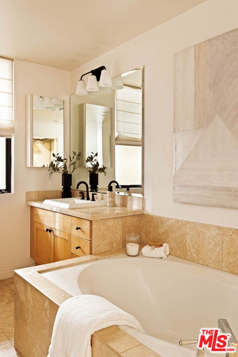5625 Crescent Park Unit: 132