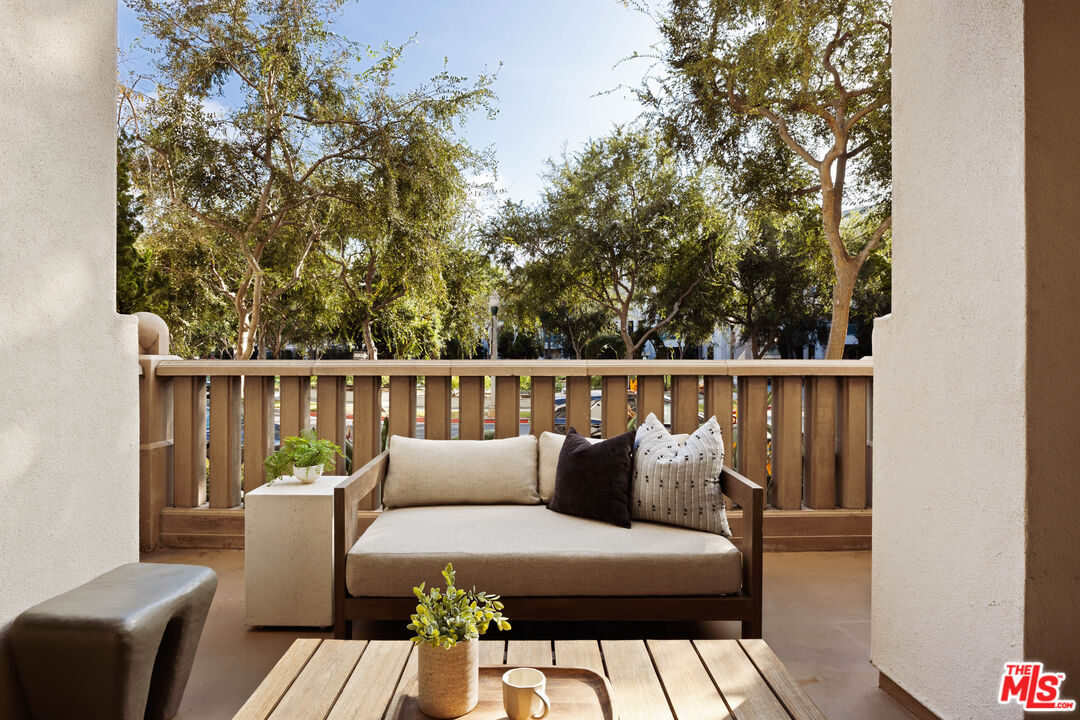 5625 Crescent Park Unit: 132