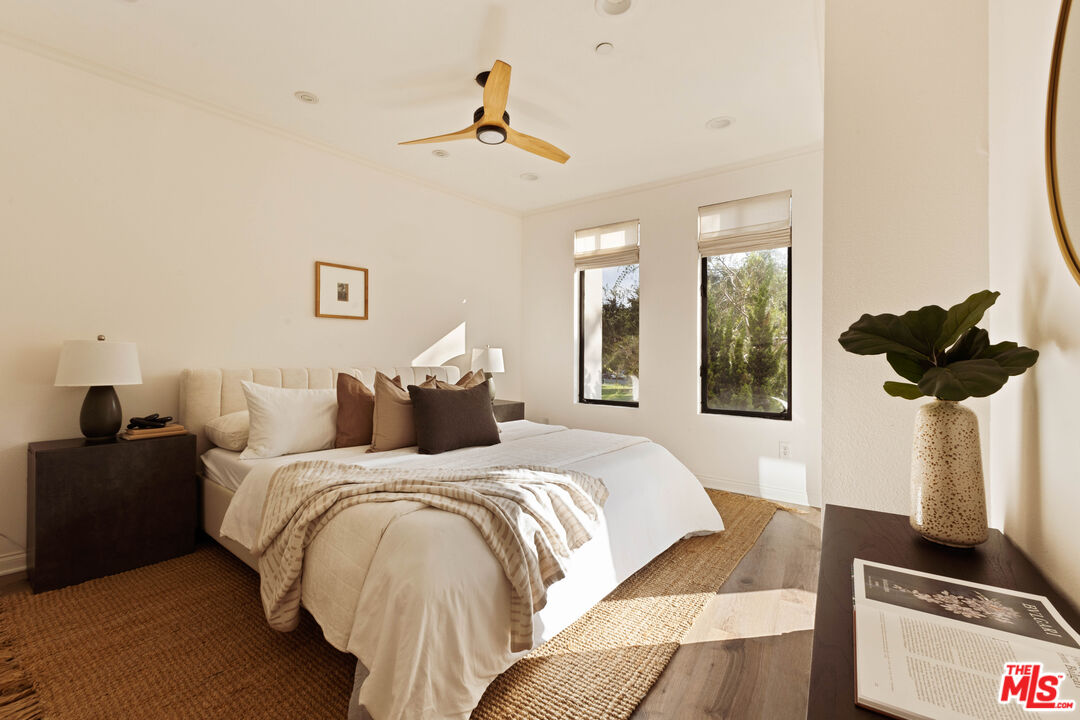 5625 Crescent Park Unit: 132
