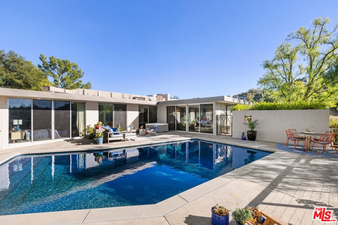 3523 Beverly Ridge Dr