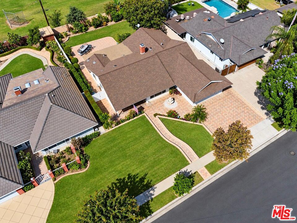 1115 S Neff Ave