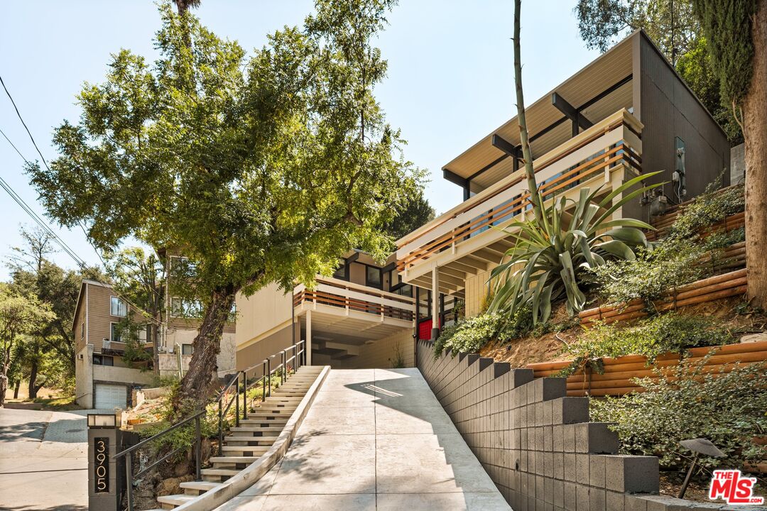 3905 Pacheco Dr