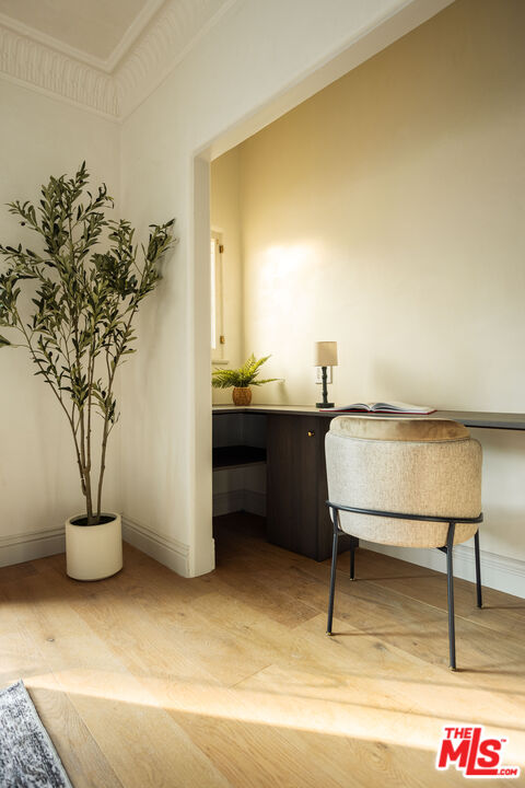 144 N Clark Dr Unit: 202